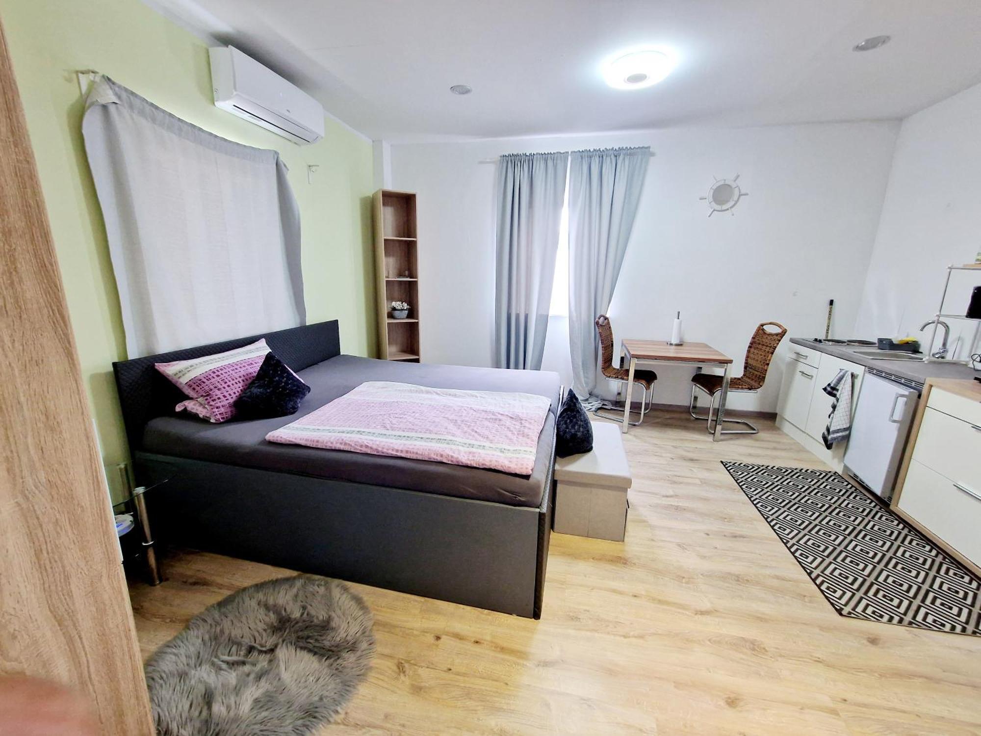 Ibo-Apart 1 Zimmer Apartment In Herzogenaurach Eksteriør bilde